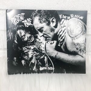 Farrah Skeiky Autographed Limited‎ Book